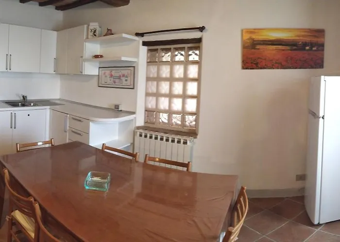 招待所 La Casaccia 3*